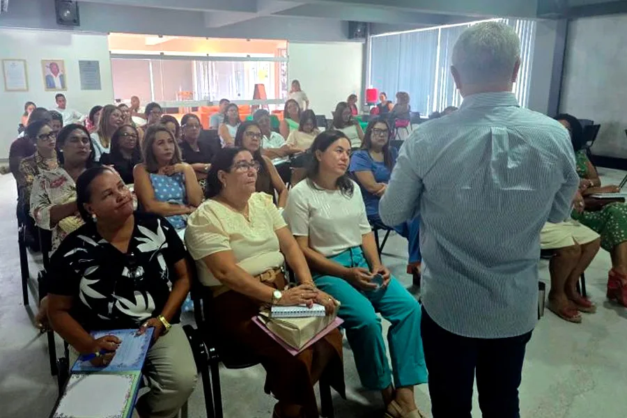 Mucuri realiza 1ª Jornada Pedagógica Híbrida voltada à formação integral Mucuri realiza 1ª Jornada Pedagógica Híbrida voltada à formação integral