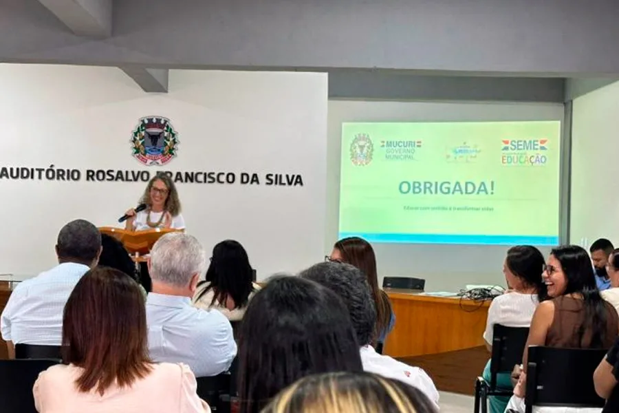 Mucuri realiza 1ª Jornada Pedagógica Híbrida voltada à formação integral Mucuri realiza 1ª Jornada Pedagógica Híbrida voltada à formação integral