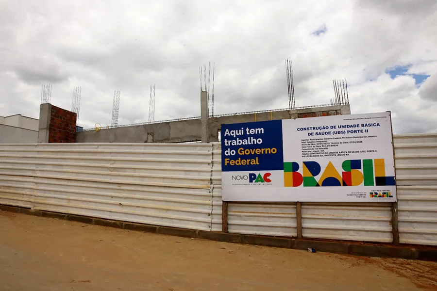 Jequié recebe ordens de serviço para construção de campus da UFSB e Arena Brasil Jequié recebe ordens de serviço para construção de campus da UFSB e Arena Brasil