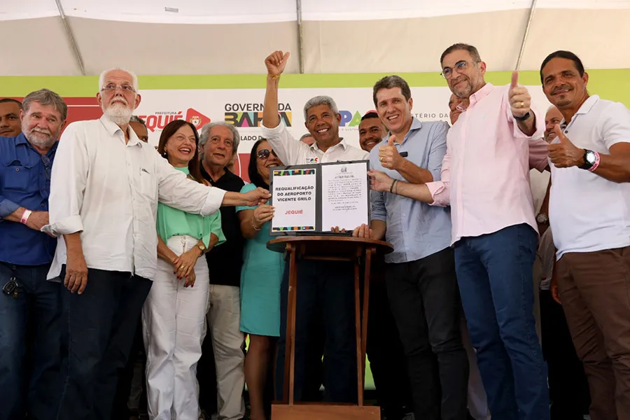 Jequié recebe ordens de serviço para construção de campus da UFSB e Arena Brasil Jequié recebe ordens de serviço para construção de campus da UFSB e Arena Brasil