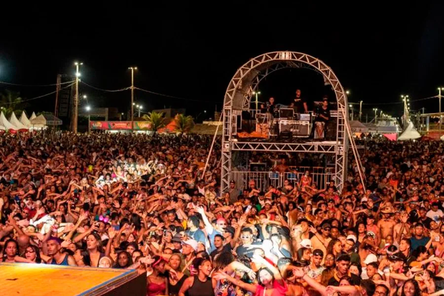 Ministério Público proíbe uso de “paredões” e endurece regras contra poluição sonora no Carnaval de Mucuri