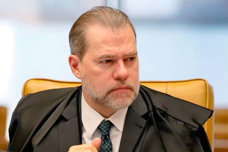PF pede a Fachin suspeição de Toffoli no inquérito do Banco Master