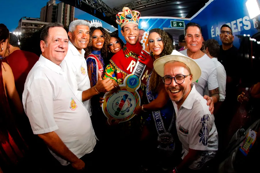 Governador destaca impacto econômico do Carnaval da Bahia durante abertura oficial da folia 
