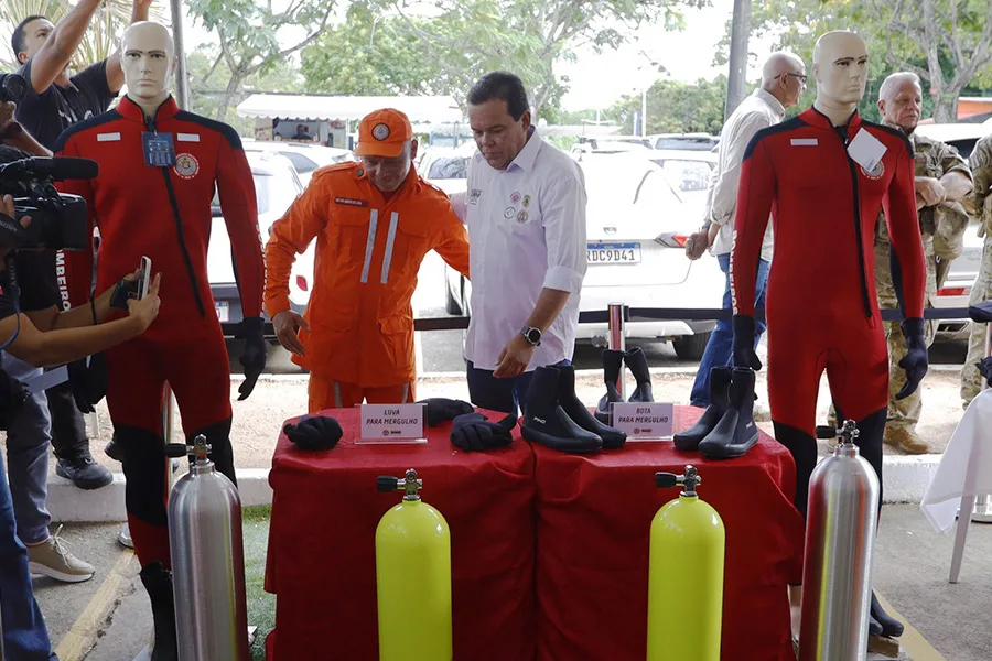 Governo da Bahia fortalece ações de segurança com entrega de equipamentos e viaturas