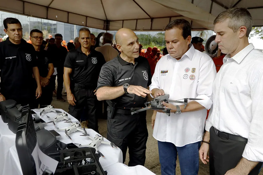 Governo da Bahia fortalece ações de segurança com entrega de equipamentos e viaturas