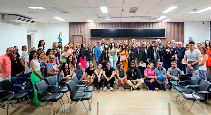 ATL comemora 10 anos de fundação com programação cultural, homenagens e posse de 5 novos membros