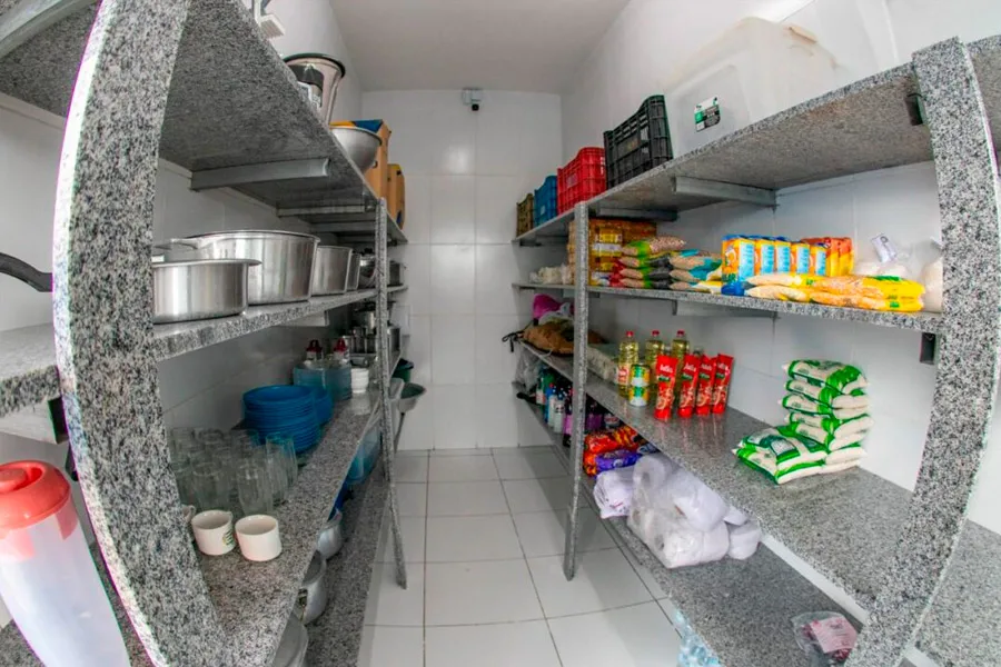 Prefeitura Municipal entrega escola na comunidade do Córrego do Mutum