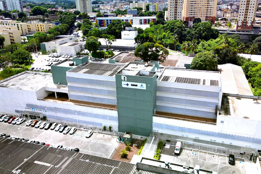Hospital Ortopédico da Bahia supera 21 mil cirurgias, reduz tempo de espera e se consolida como referência nacional no SUS