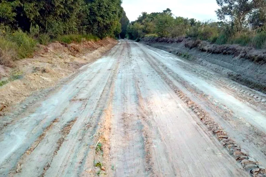 Mucuri intensifica recuperação das estradas após temporais e mobiliza equipes em diversas frentes de trabalho