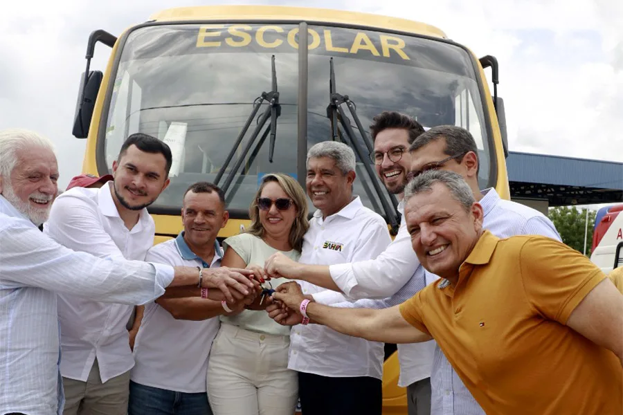Com obras de infraestrutura e novos investimentos, Governo do Estado fortalece mobilidade e qualidade de vida em Condeúba