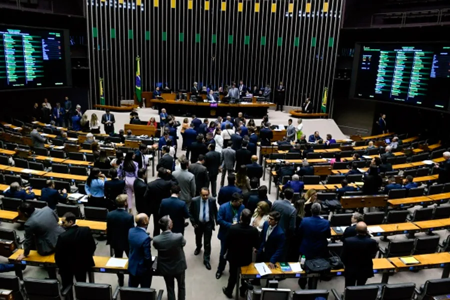 Congresso discute CPI do Banco Master em meio a temor de revelações políticas