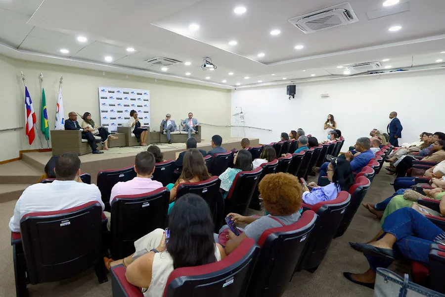 Evento celebra Dia Nacional do Ouvidor e destaca diálogo entre setor público e sociedade