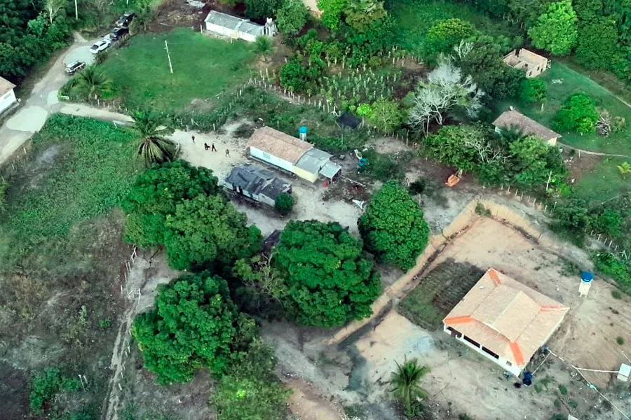 Operações Sombras da Mata II e Tekó Porã II prendem dois foragidos da Justiça e apreendem fuzil