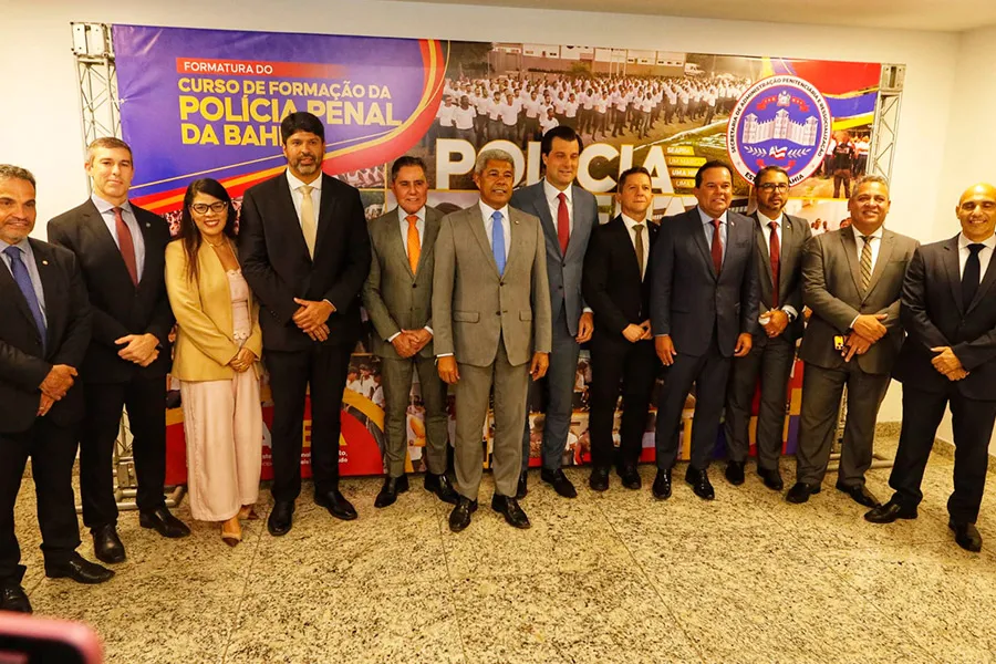 Formatura de policiais penais marca novo ciclo no sistema prisional baiano