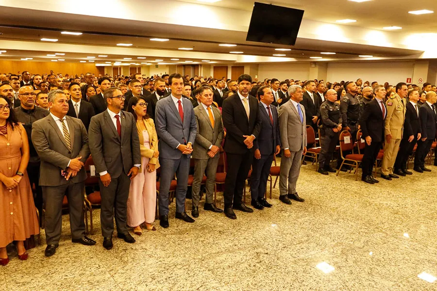 Formatura de policiais penais marca novo ciclo no sistema prisional baiano