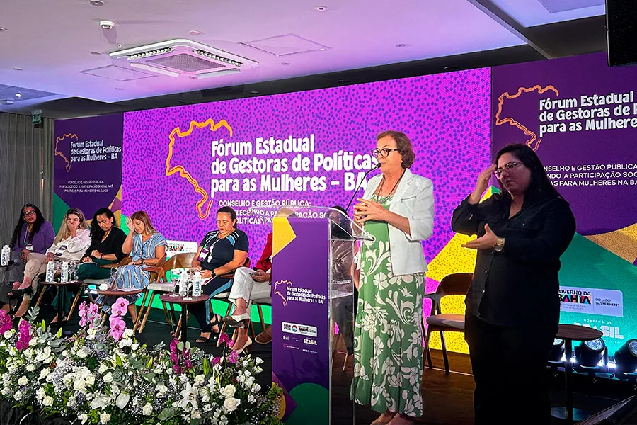 Bahia reúne representantes de cerca de 200 municípios em Fórum de Gestoras de Políticas para as Mulheres