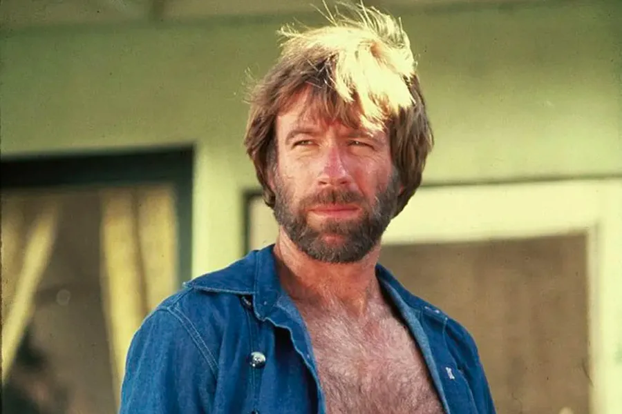 Chuck Norris, lenda dos filmes de ação e das artes marciais, morre aos 86 anos 