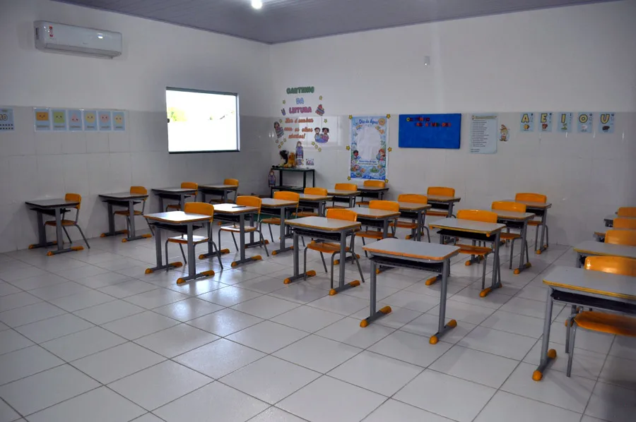 Educação ganha reforço com reforma da Escola Ana Régulo, em Argolo