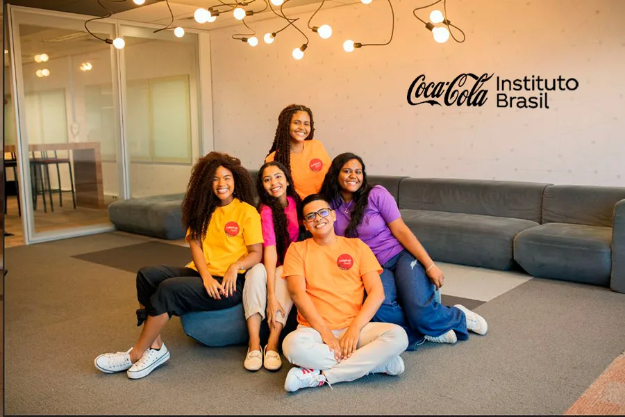 Suzano e Instituto Coca-Cola Brasil renovam parceria para capacitar mais 60 mil jovens em situação de vulnerabilidade social