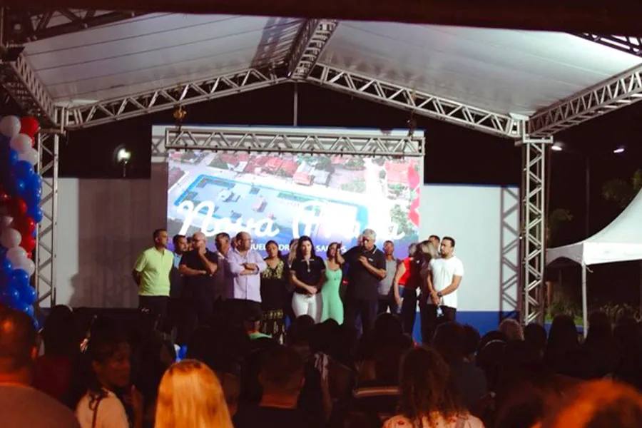 Prefeitura de Nova Viçosa inaugura a Nova Praça Manuel Pedro dos Santos