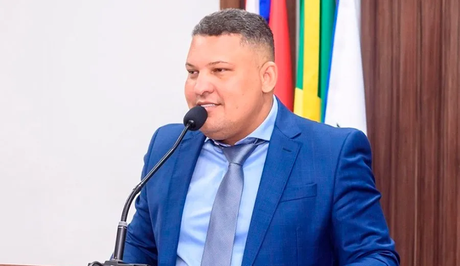 Por 7 a 0, TRE-BA reconhece justa causa e valida saída do vereador Jonatas Santos do MDB