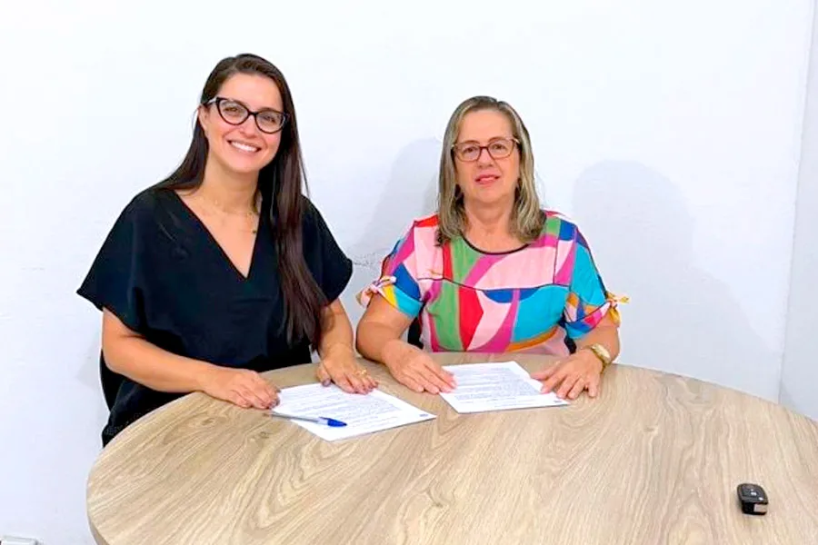 Associação Cultural Golfinho passa a integrar a rede socioassistencial de Mucuri com a assinatura do Termo de Colaboração