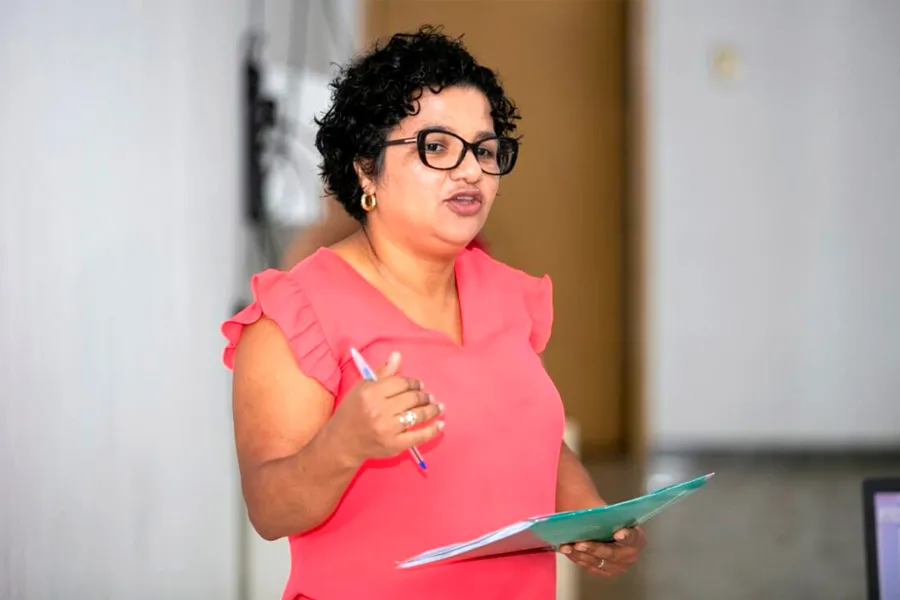 Assembleia elege novos representantes de pais para o CAE em Teixeira de Freitas