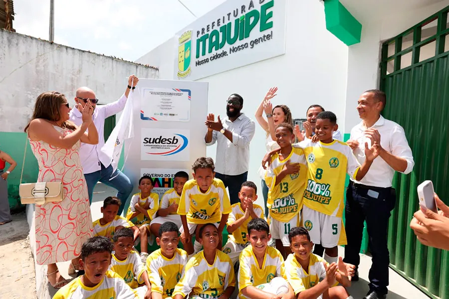 Governo da Bahia entregas obras que somam mais de R$ 14,7 milhões em Itajuípe 