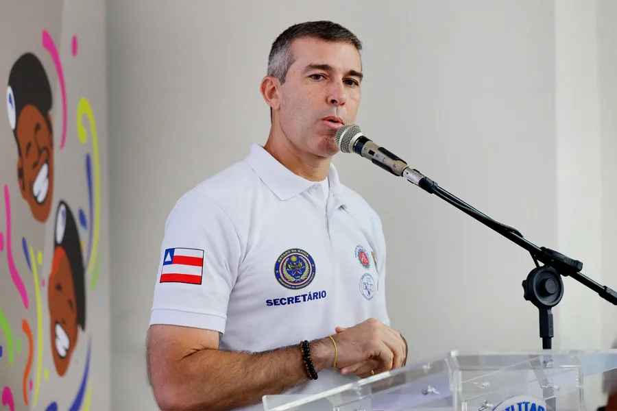 Polícia apreende adolescente que usava imagem do secretário da SSP para ataques virtuais