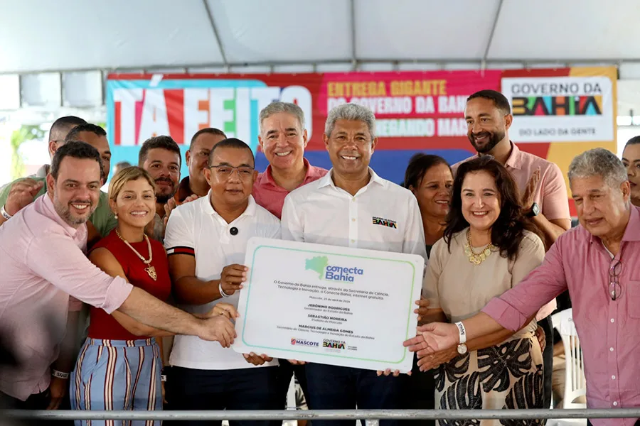 Governo do Estado entrega colégio de tempo integral em Mascote com investimento de R$ 13,1 milhões