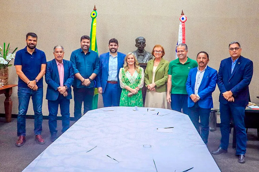 SERIN intensifica articulação política e reúne líderes de bancadas na ALBA