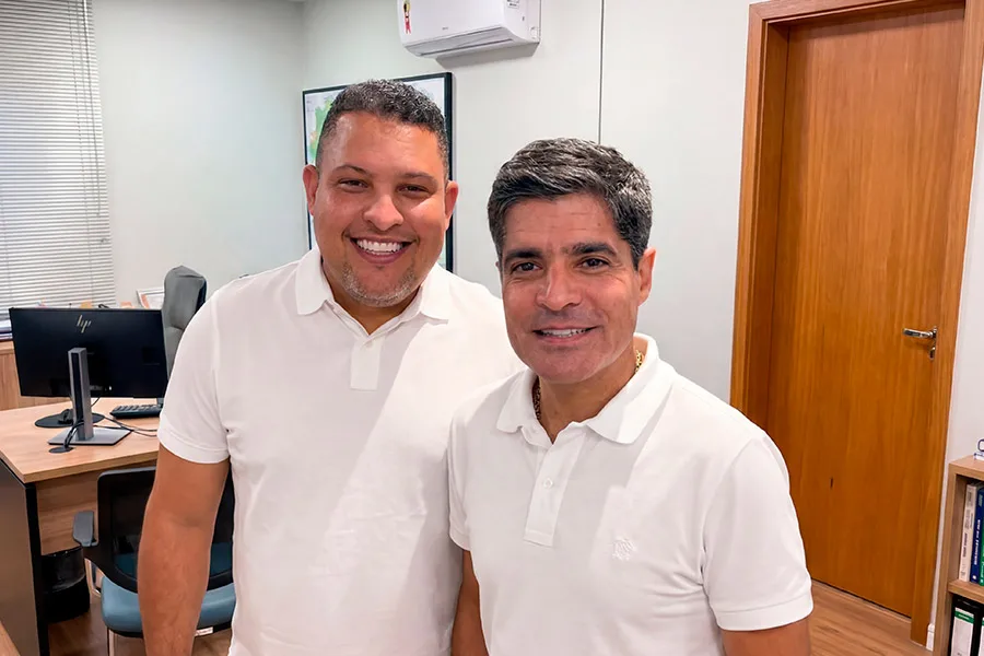 Jonatas Santos avança em projeto político após reunião estratégica com ACM Neto em Salvador