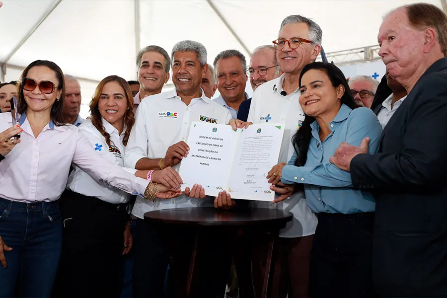  Governador, ministro da Saúde e prefeita assinaram ordem de serviço para nova Maternidade de Lauro de Freitas