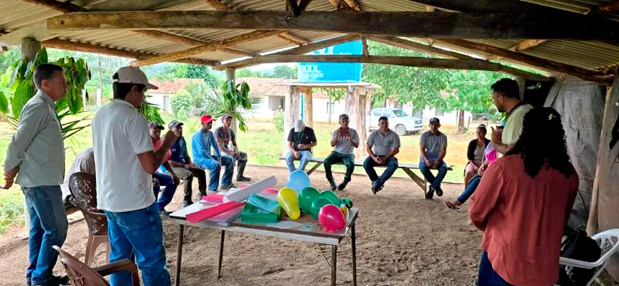 Após sucesso na Caravana da Educação Sanitária, Mucuri conclui semana de capacitação e proteção das lavouras Após sucesso na Caravana da Educação Sanitária, Mucuri conclui semana de capacitação e proteção das lavouras