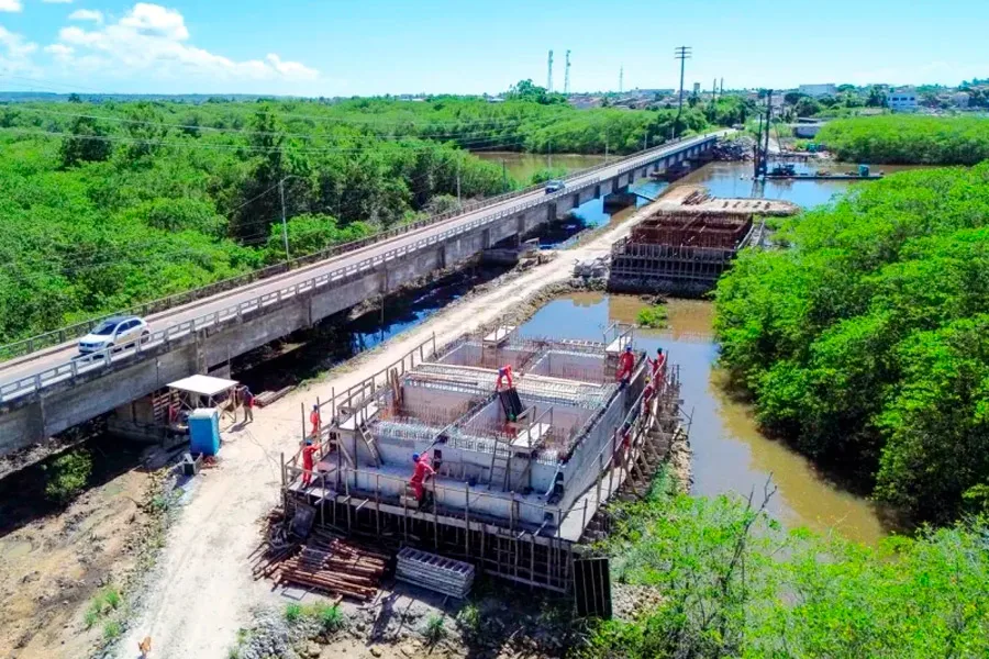 Nova ponte de mão dupla avança e começa a mudar infraestrutura e mobilidade em Prado