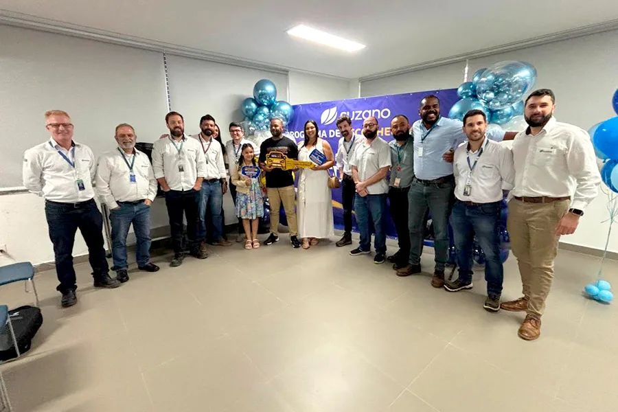 Morador de Itabatã é premiado pela Suzano como melhor motorista carreteiro da Bahia