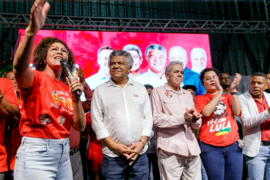 João Bosco reúne lideranças do Extremo Sul e fortalece lançamento da pré-candidatura de Valmir Assunção João Bosco reúne lideranças do Extremo Sul e fortalece lançamento da pré-candidatura de Valmir Assunção