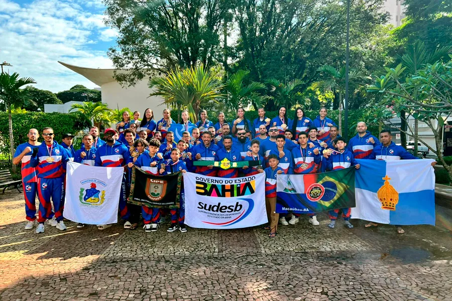 Bahia vence Campeonato Brasileiro de Muaythai com um cinturão semiprofissional e 21 medalhas de ouro
