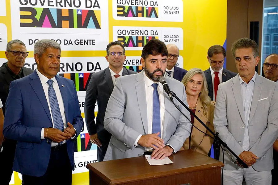 Novas medidas ampliam direitos e garantem valorização para servidores estaduais Novas medidas ampliam direitos e garantem valorização para servidores estaduais