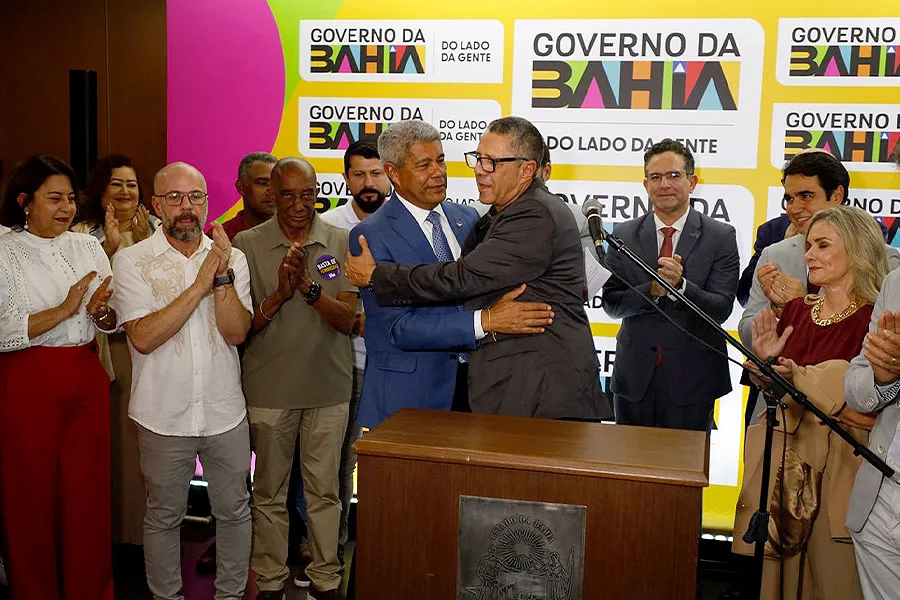 Novas medidas ampliam direitos e garantem valorização para servidores estaduais Novas medidas ampliam direitos e garantem valorização para servidores estaduais