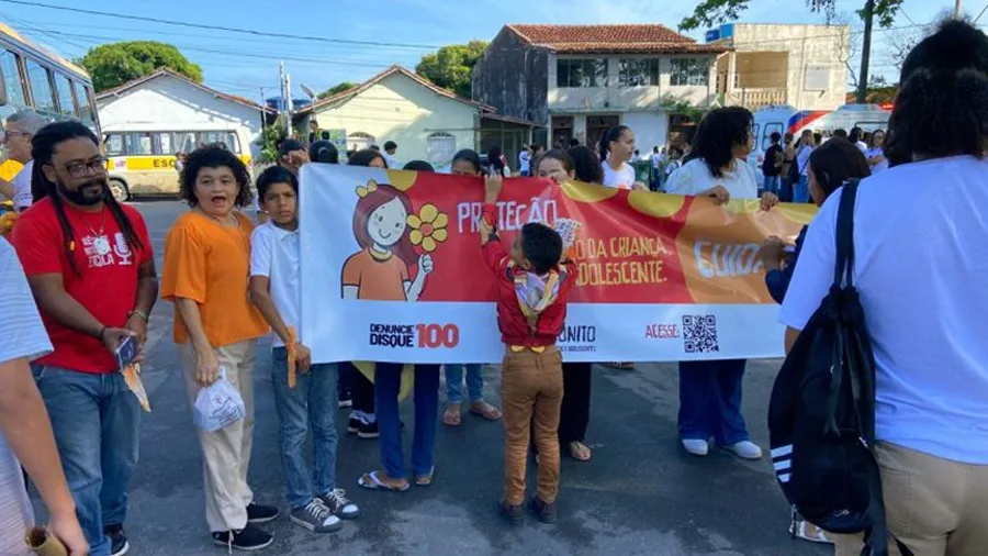 Maio Laranja: Mucuri encerra ações da campanha com grande apoio da comunidade escolar Maio Laranja: Mucuri encerra ações da campanha com grande apoio da comunidade escolar