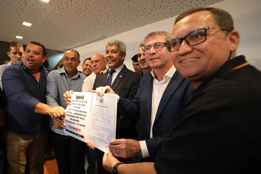 Com mais de R$135 milhões em investimentos, sete municípios baianos são contemplados com obras em infraestrutura e educação