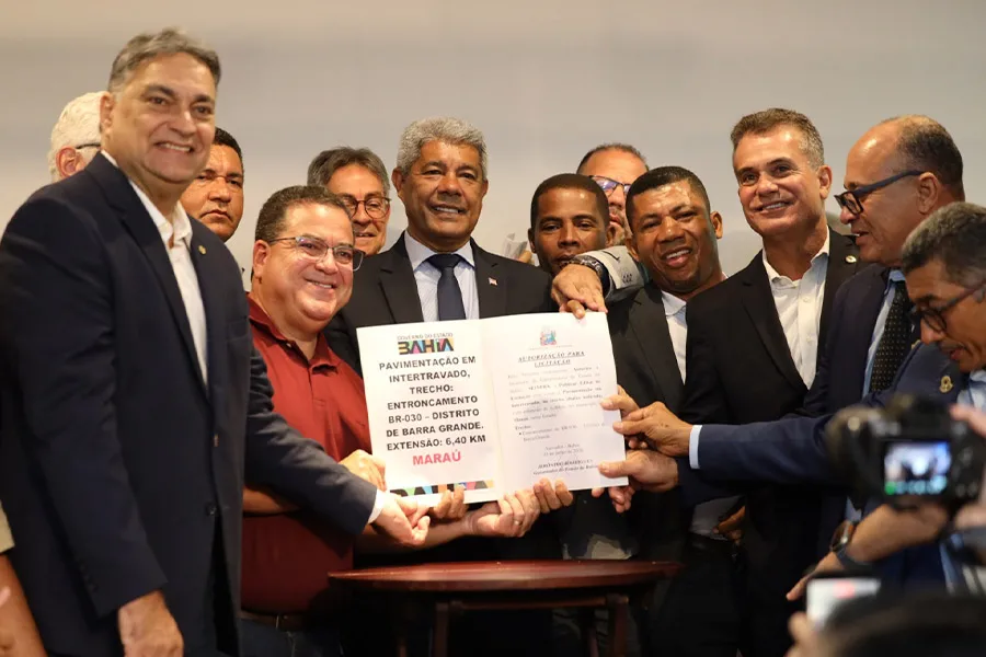 Com mais de R$135 milhões em investimentos, sete municípios baianos são contemplados com obras em infraestrutura e educação