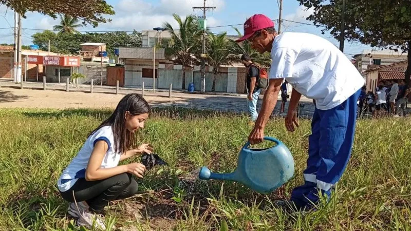 JUNHO VERDE: Prefeitura, EMBASA e Escolas unem forças para fortalecer a consciência ambiental em Mucuri