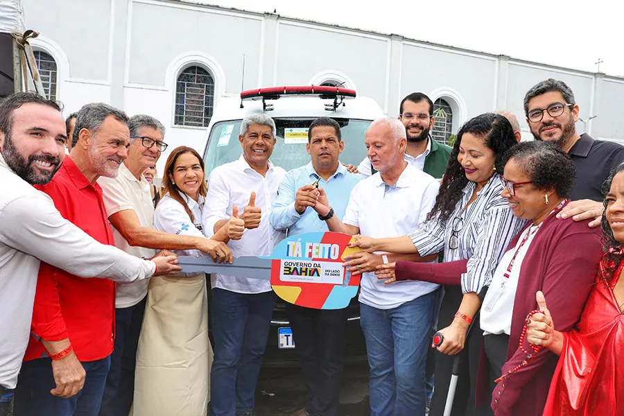 Governo da Bahia oficializa estadualização do Hospital Dom Antônio Monteiro e anuncia construção de novas unidades de saúde em Senhor do Bonfim Governo da Bahia oficializa estadualização do Hospital Dom Antônio Monteiro e anuncia construção de novas unidades de saúde em Senhor do Bonfim