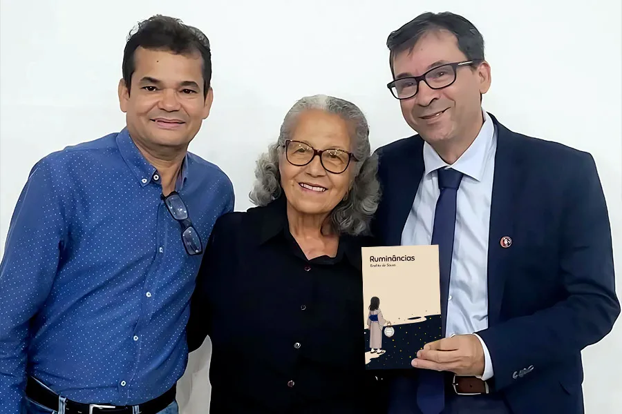 Enelita Freitas estreia na poesia com “Ruminâncias”; obra está na pré-venda com desconto