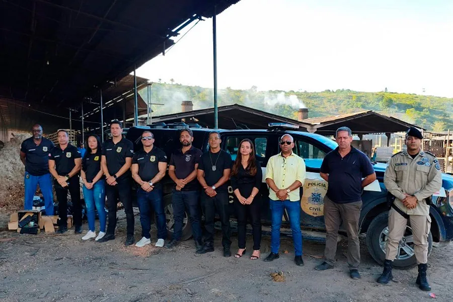 Polícia Civil realiza incineração de drogas apreendidas em operações policiais Polícia Civil realiza incineração de drogas apreendidas em operações policiais