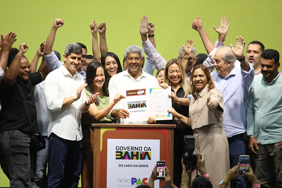 Governo da Bahia autoriza R$ 388,7 milhões em investimentos para ampliar e fortalecer a saúde nos municípios Governo da Bahia autoriza R$ 388,7 milhões em investimentos para ampliar e fortalecer a saúde nos municípios