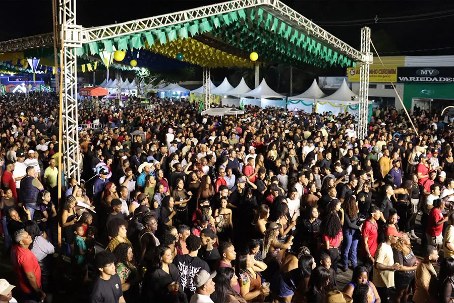 Multidão lota Posto da Mata na abertura da tradicional Festa de Santo Antônio Casamenteiro Multidão lota Posto da Mata na abertura da tradicional Festa de Santo Antônio Casamenteiro