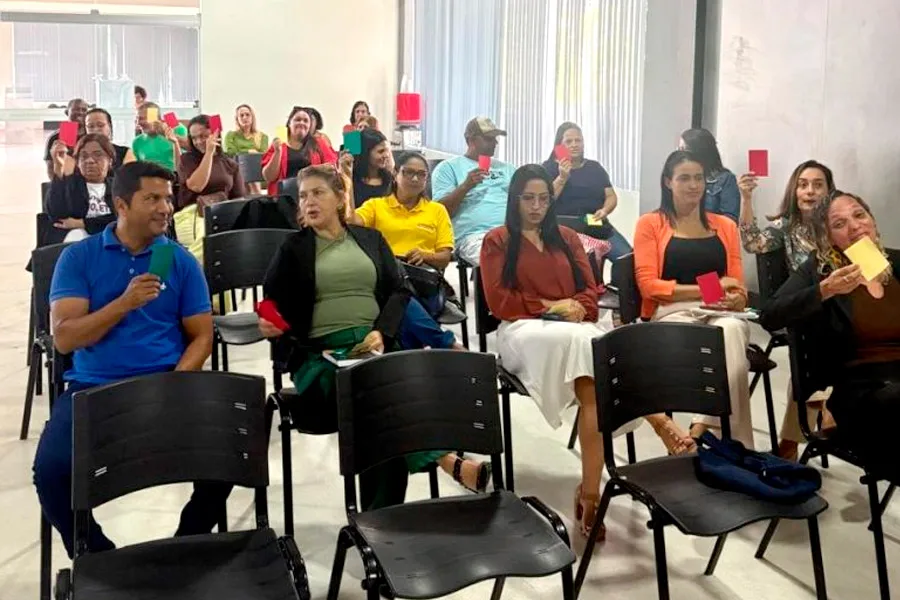 Mucuri promove debate e articulação para erradicação do trabalho infantil Mucuri promove debate e articulação para erradicação do trabalho infantil